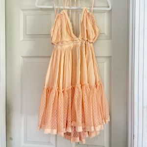 Free People 100 Degree Mini Dress, Light Peach, XS 🌊